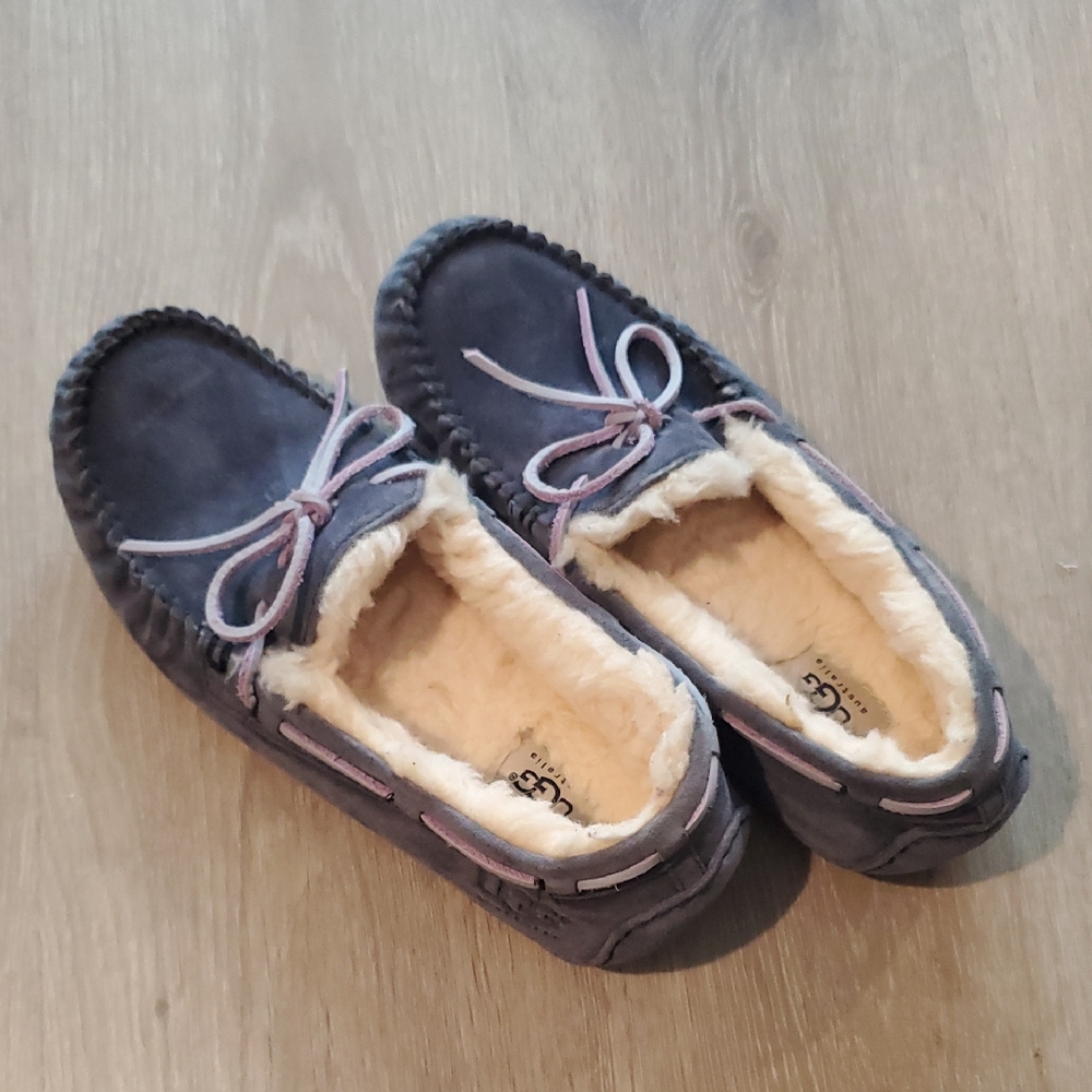 UGG Navy Moccasin Slippers with Cream Lining